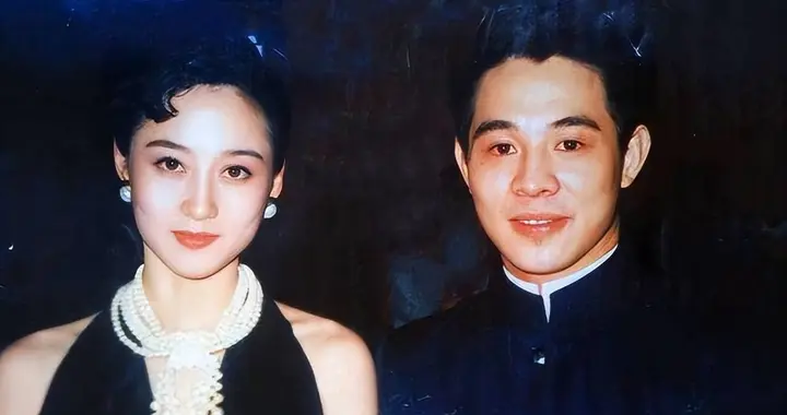 抛妻弃子传闻早已真相大白！时隔31年李连杰首谈离婚，向太没说错