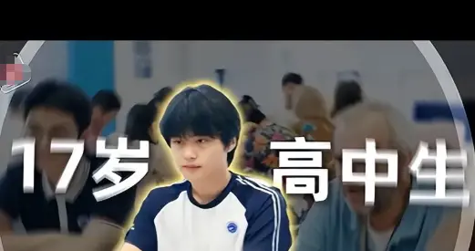 Kimi K3登顶全球，背后的核心居然是深圳高中生？