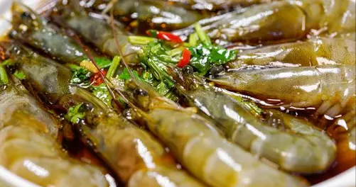 全球近一半肝癌在中国，提醒：家中的这4种食物，尽早撤下餐桌！