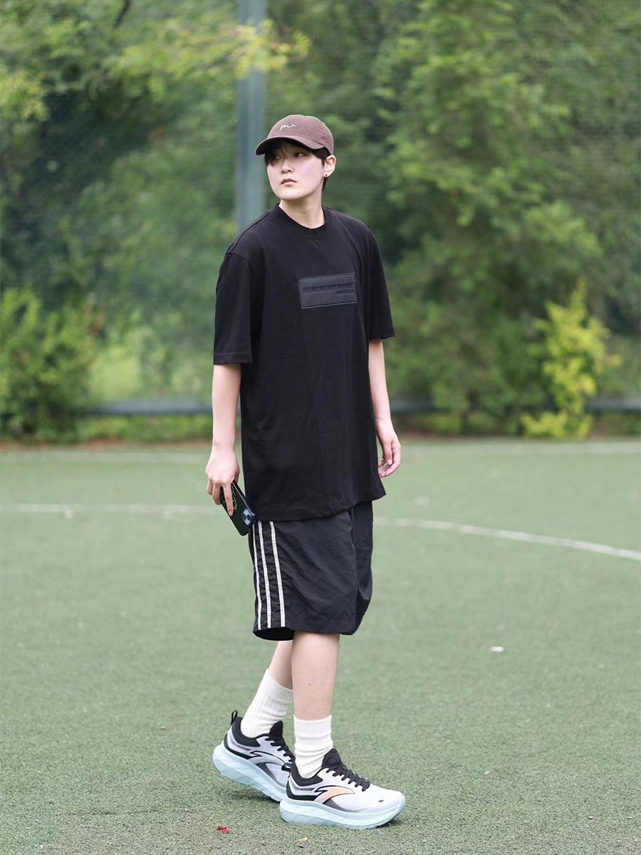 阿玛尼男士全棉短袖方形贴标T恤