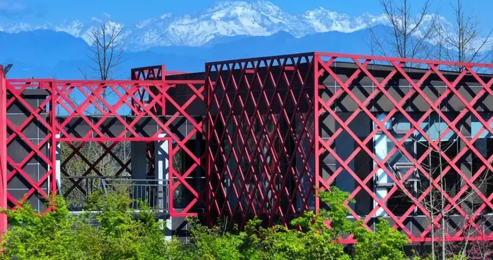 坐标成都蒲江，田园生态商务区的融合实践与数字未来