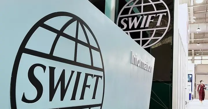 美国滥用 SWIFT 搞金融制裁，多国反制，去美元化浪潮再起？