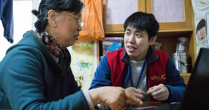 拒交水电费被换锁，杭州租客放话，满屋金条邮票谁来赔？