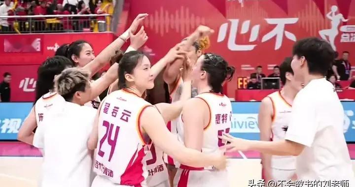不装了！WCBA总决赛第四场，山西女篮主动求变，客场胜四川女篮！