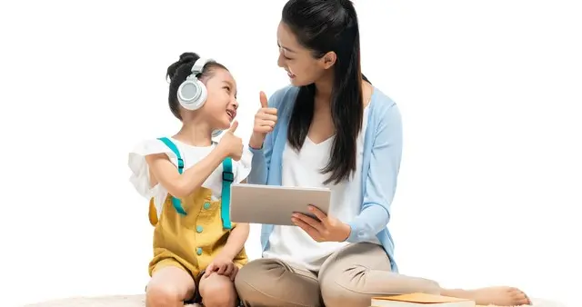 0 岁抓阅读！我家俩娃从小爱读，3 个不费妈技巧亲测有效