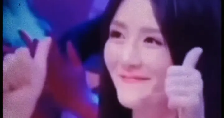 太意外了！赵丽颖翻唱鸟儿对花儿说，独特嗓音直接惊艳全场众人