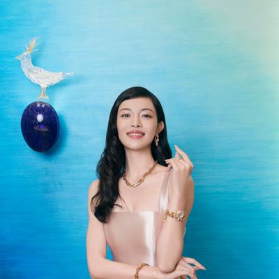 咸蛋小姐1：最近钟楚曦在出席时尚活动的时