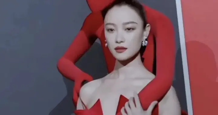 倪妮太敢穿了，布洛芬小红人