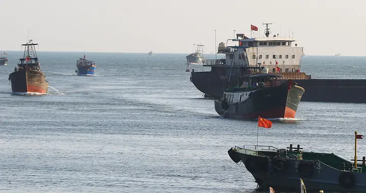 台湾籍嫌犯操控外籍货轮：起底国际走私船的"变形记"