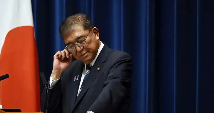 日本政坛撕破脸！石破茂痛斥高市甘当美国炮灰，对华死磕必遭打击