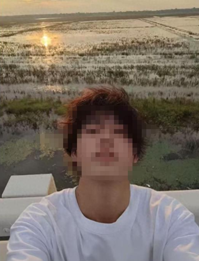 从 29 岁摄影师杜炎军遇难看：悲惨身世如何影响 “生命渡口” 的选择