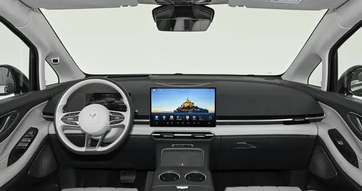 30万买满血华为MPV，岚图梦想家冠军版来了！3月上市