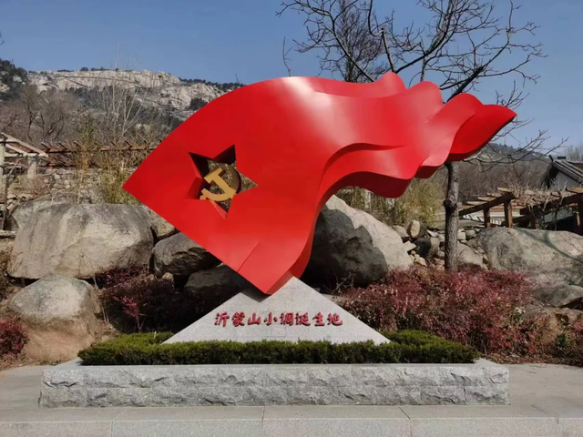 在斗争中赢得发展主动