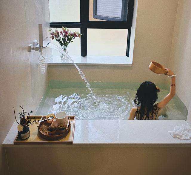 自砌大浴池火了！真比成品浴缸爽？看完想重装