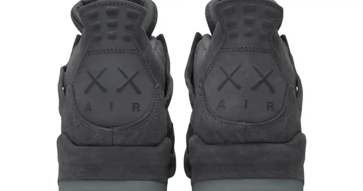 时隔 10 年！全新 KAWS x AJ4 发售信息释出！