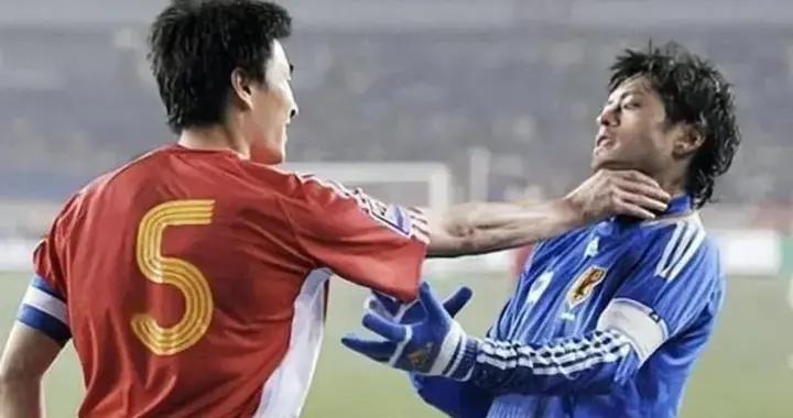 李玮锋:踢日本恨不得把鞋钉换成刀！我们比赛没赢过，场上没怂过