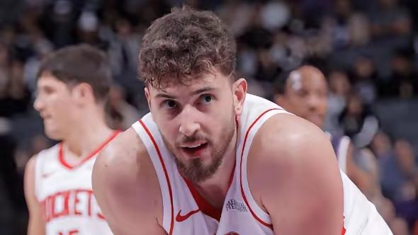 NBA现役第一硬汉：申京的散漫到了季后赛