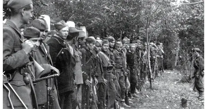 前有堵截后有追兵，铁托发出炸桥命令，背后是高明的战术