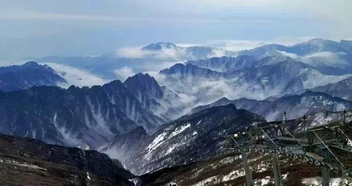 山河有尺，行者有度：行走山野间，以敬畏为界