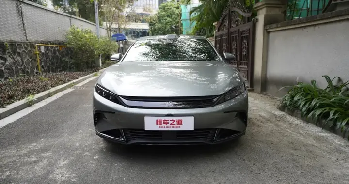 比亚迪汉EV闪充版售17.98万起，三电大升级