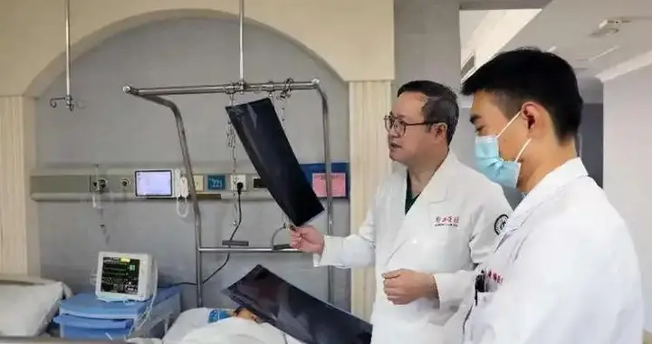 乙肝“忌食榜”来了，肥肉仅排在第4名，排第一的，很多人喜欢吃