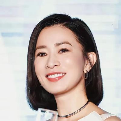 聪明的荷叶2kO：佘诗曼魅力美图