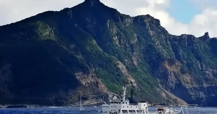 高市没有想到，先等来的不是日本登上钓鱼岛，而是福建号航母北上