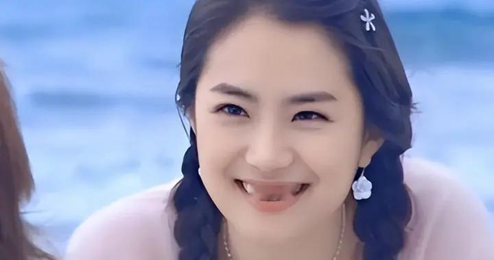 以为退圈了没想到是动脸没认出来，这5位女星的脸亲妈都认不出