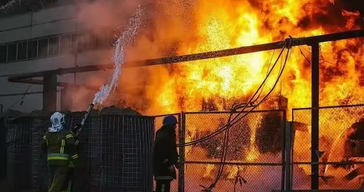 乌克兰能源心脏被炸，全国40%天然气产能瘫痪