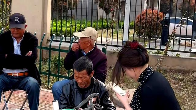 老沐纪实：大家看这玩意儿，一脚下去会是什