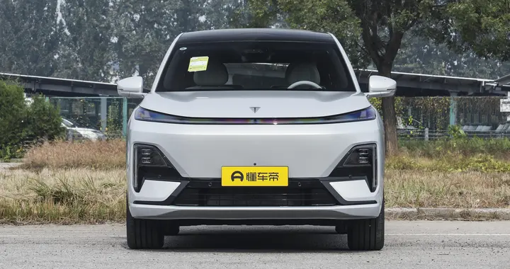 春节回家带什么？深蓝S09带你把"家"一起带走！