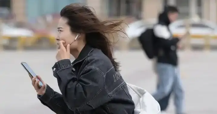 天气降温，医生提醒糖尿病人：宁可渴着，也别在3种情况下猛喝水