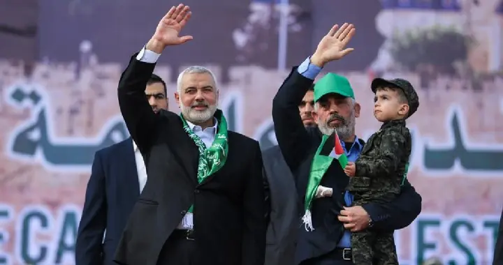 打了两年，人财两空，哈马斯终于看清形势，宣布将解散加沙政府