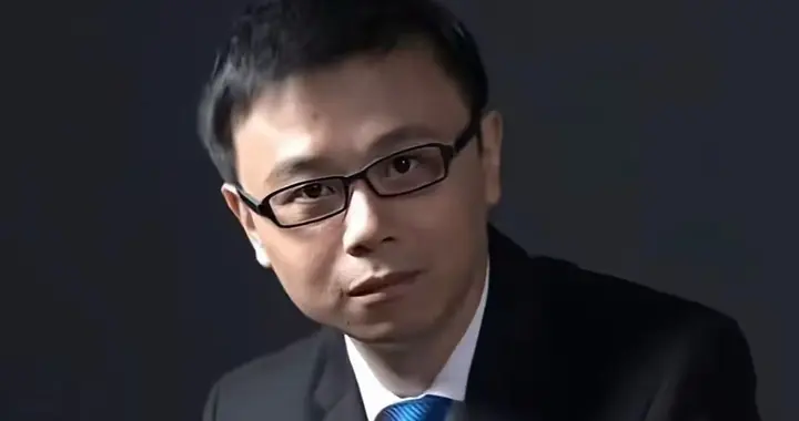 周筱赟律师：拒绝建行领导道歉！不投诉柜员而控告领导