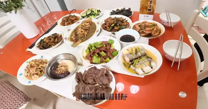 除夕夜上海普通人家年夜饭都吃点啥这桌年夜饭能在江浙沪上...