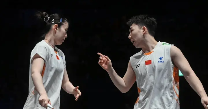 国羽4连霸破灭+奥运冠军被逆转，决赛对阵出炉：国羽世界第1vs第4