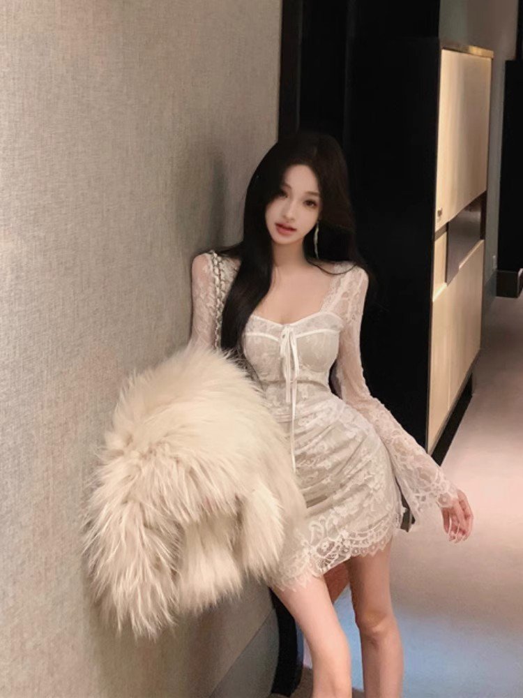 纯欲风白色蕾丝内搭连衣裙女冬季气质高级性