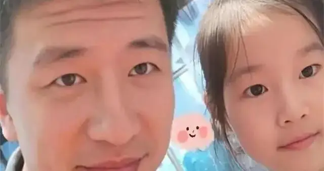 钱多有什么用？张雪峰遗孀和独女现状曝光，给所有中年夫妻提了醒