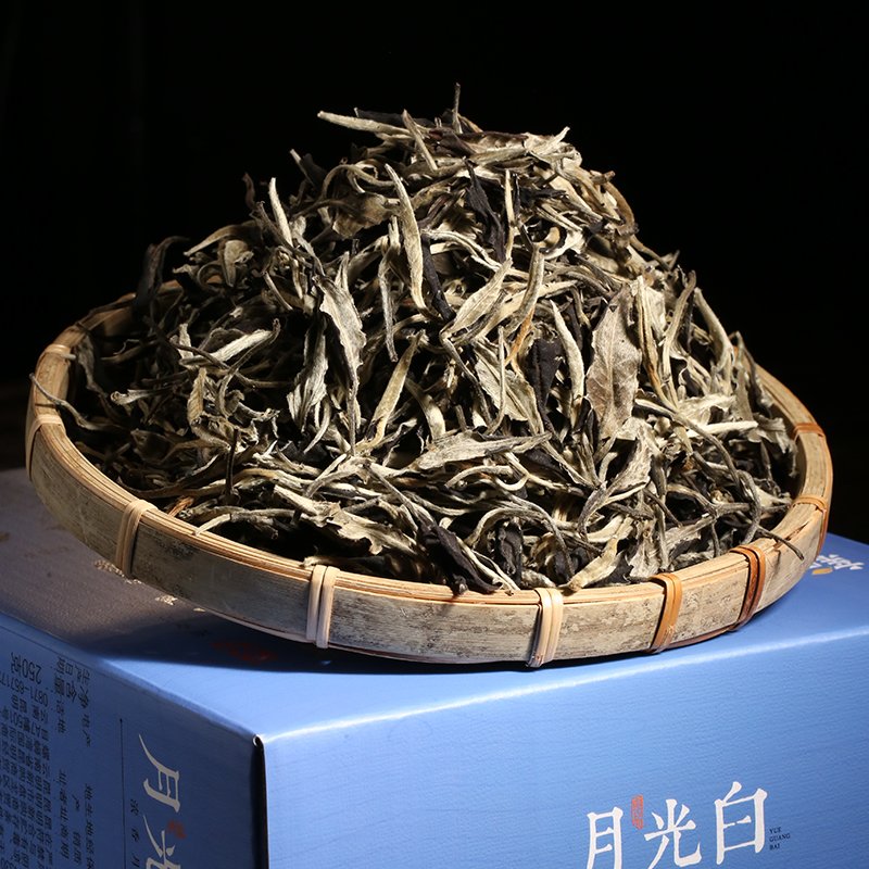 甘甜可口，云南古树白茶，月光白散茶