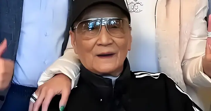 难怪被怀疑是张柏芝三胎生父！谢贤遗嘱曝光，这次王菲输的不冤