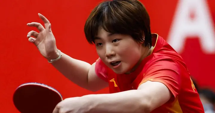乒乓亚锦赛！首冠诞生，蒯曼3-0零封，陈熠惨败，张本美和2-3失利