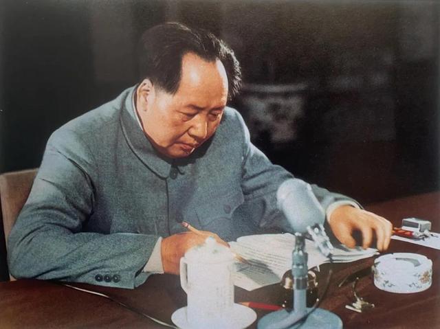 抗美援朝时，一国军战俘提出2条妙计对付美军，毛主席：特赦此人