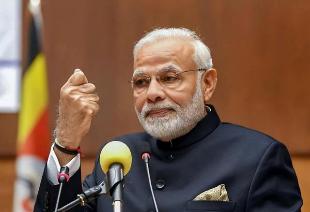 两个“拥核国家”要开战！印度海陆空三军压境，巴基斯坦亮出底牌