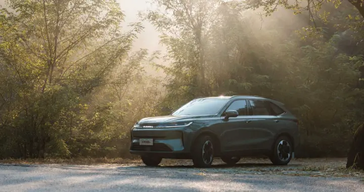 哈弗H6L：全新上市，价格诱人，定位中型家用SUV