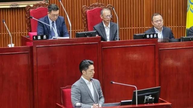 清水笔谈：郑丽文今天说，两岸都是中国人。