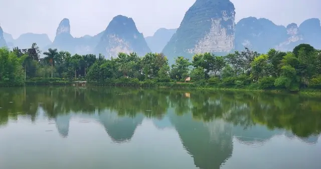 连自己有多少钱都不敢公示的官员，没资格管好百姓的一分一厘