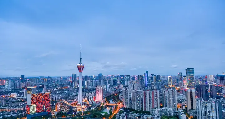 实干笃行 凝“新”聚力释放发展动能