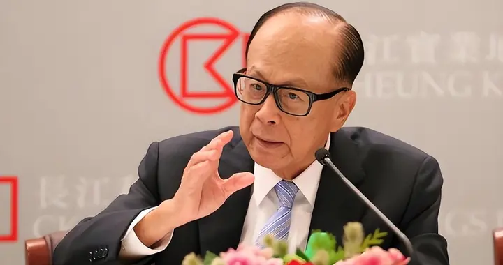 仲裁摆烂！巴拿马不想赔20亿违约金，公开撒谎，反咬长和一口