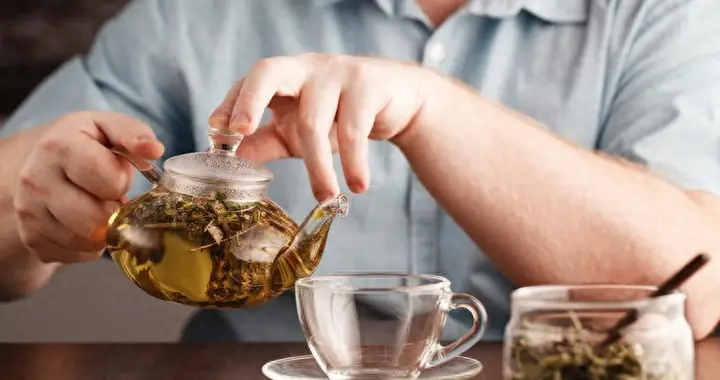 中国老年痴呆人数全球第一，竟是喝茶惹的祸？茶喝越多，痴呆越多
