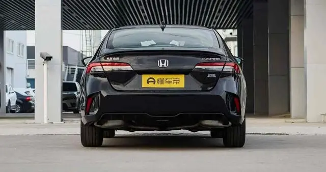 预算15万左右，买合资B级车就选它，好开省心安全，闭眼入不后悔